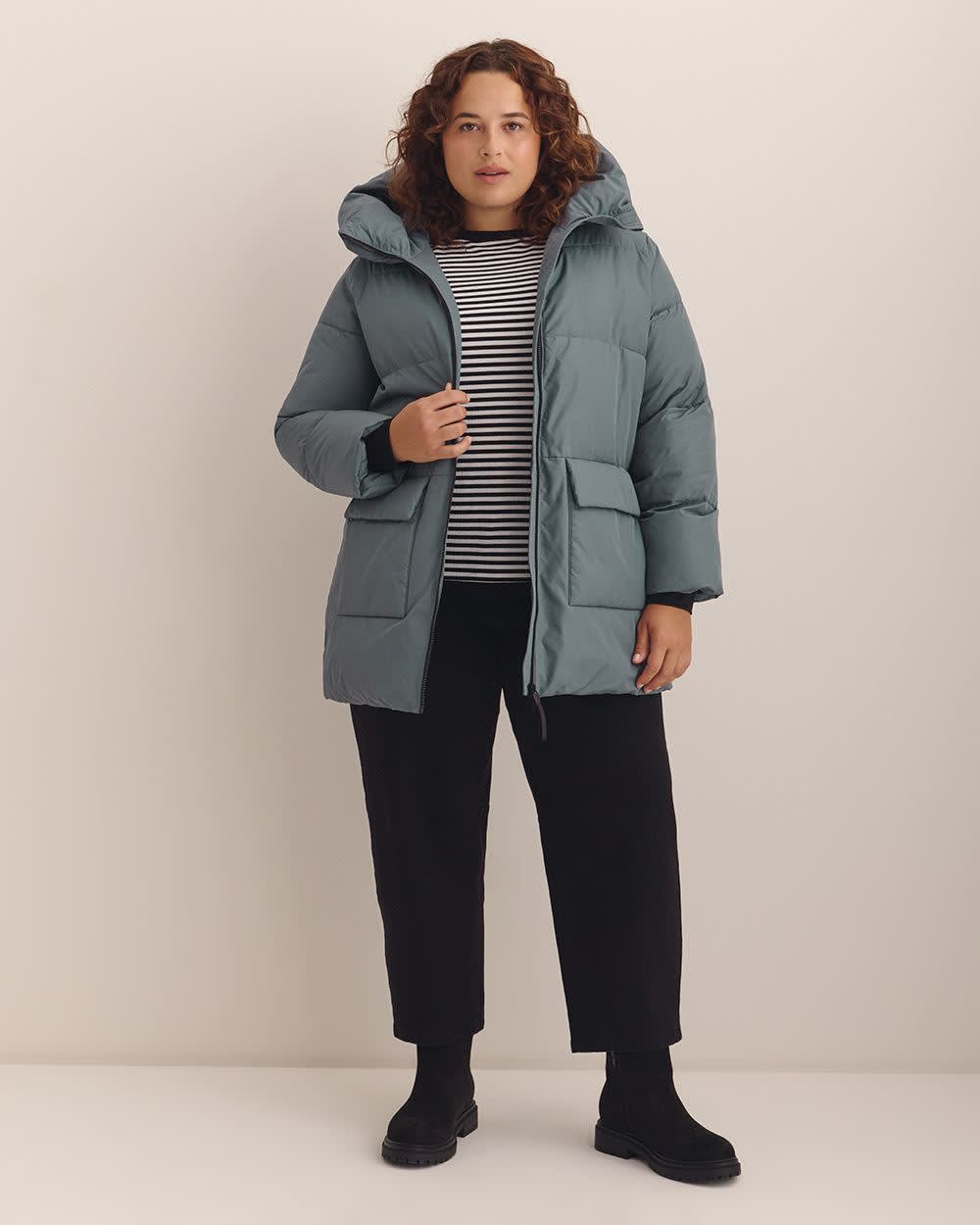 Short Hooded Puffer Jacket Stormy weather