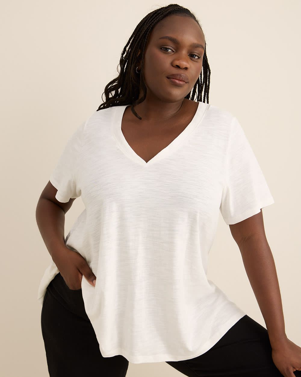 V-Neck Short-Sleeve Swing Top Snow white