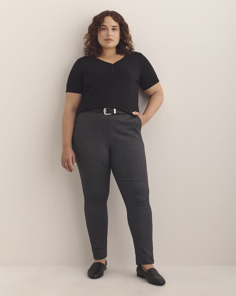 Petite, Grey Skinny-Leg Savvy Pant - PENN. Essentials Charcoal