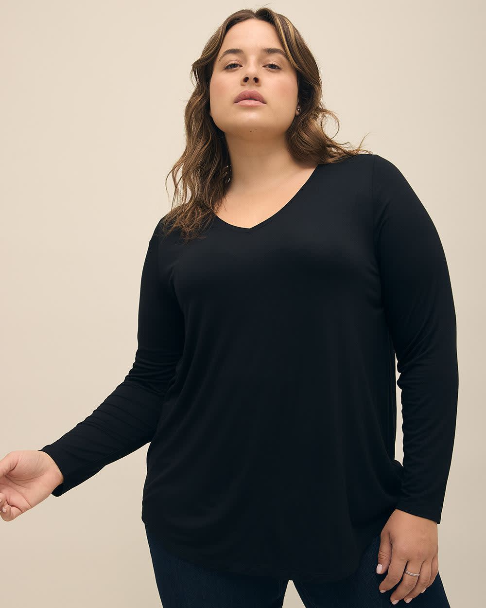 Long Black Modern-Fit Tee - PENN. Essentials Black 1 Long Black Modern-Fit Tee - PENN. Essentials Black