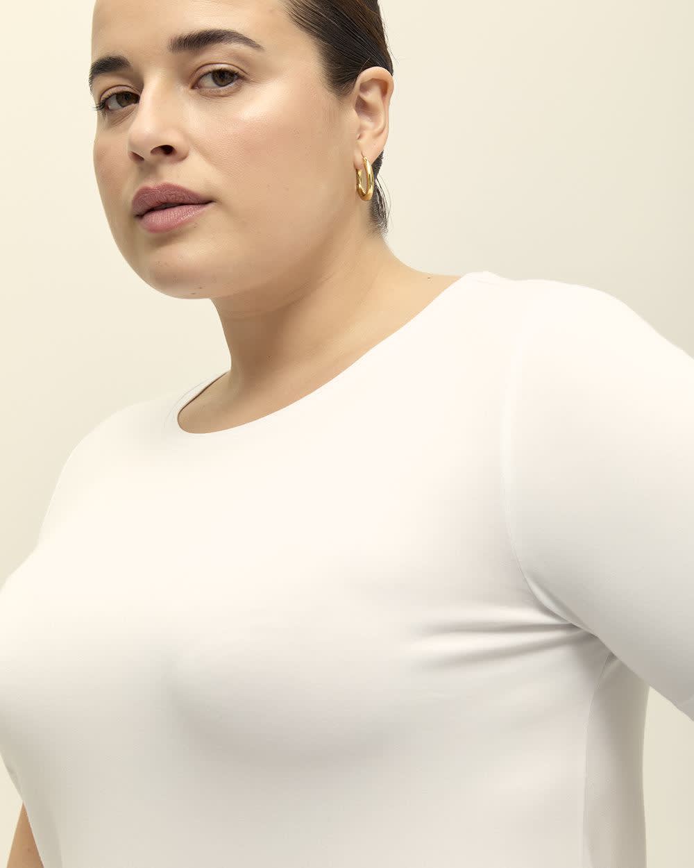 Modern-Fit Crew Neck T-Shirt - Addition Elle - PENN. Essentials Bright White 4 Modern-Fit Crew Neck T-Shirt - Addition Elle - PENN. Essentials Bright White
