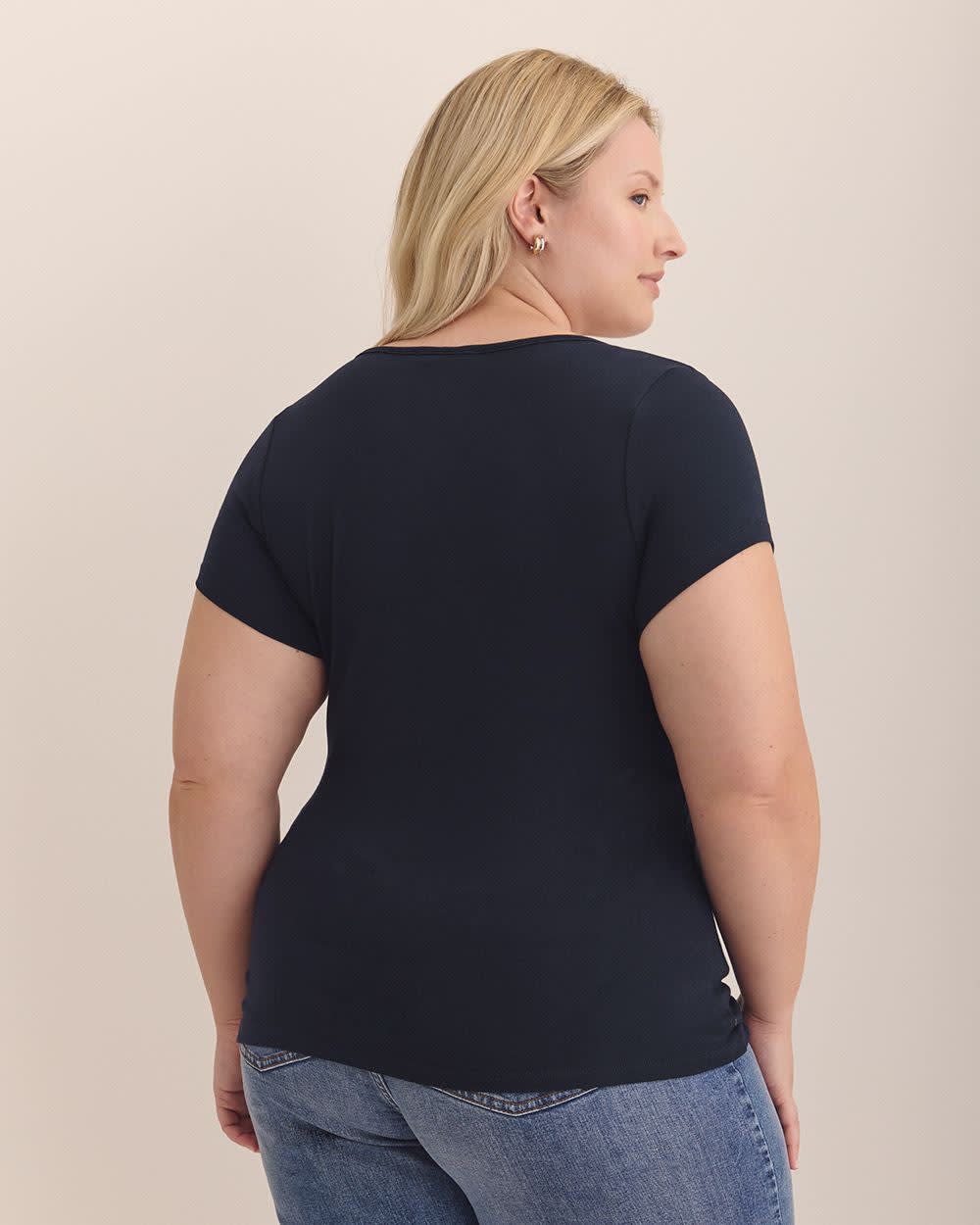 Rounded-Neck Baby Tee - Addition Elle - PENN. Essentials Sky captain 3 Rounded-Neck Baby Tee - Addition Elle - PENN. Essentials Sky captain