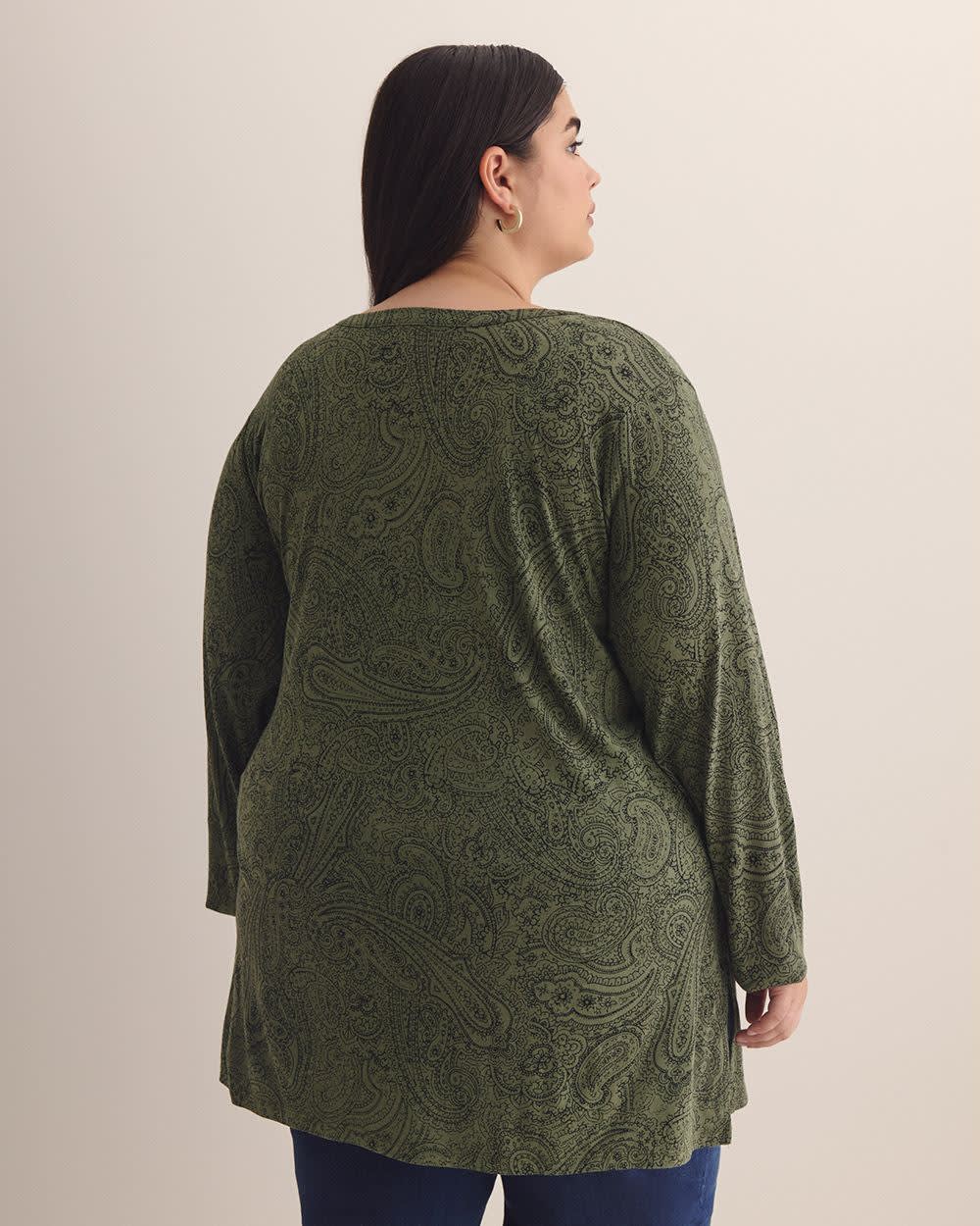 Responsible, Girlfriend-Fit V-Neck Tunic - PENN. Essentials Thyme Printed