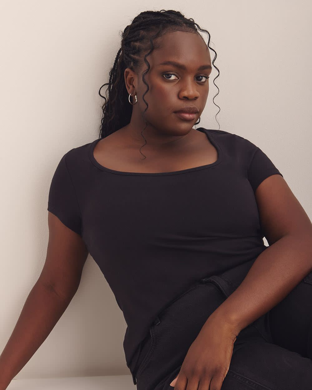 Rounded-Neck Baby Tee - Addition Elle - PENN. Essentials Black
