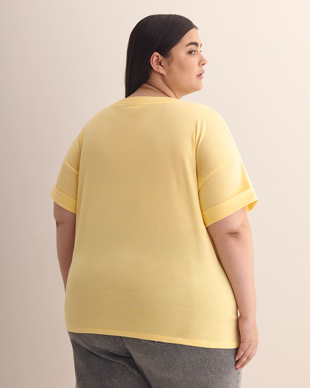Boxy Short-Sleeve Crewneck T-Shirt - PENN. Essentials Italian Straw 3 Boxy Short-Sleeve Crewneck T-Shirt - PENN. Essentials Italian Straw