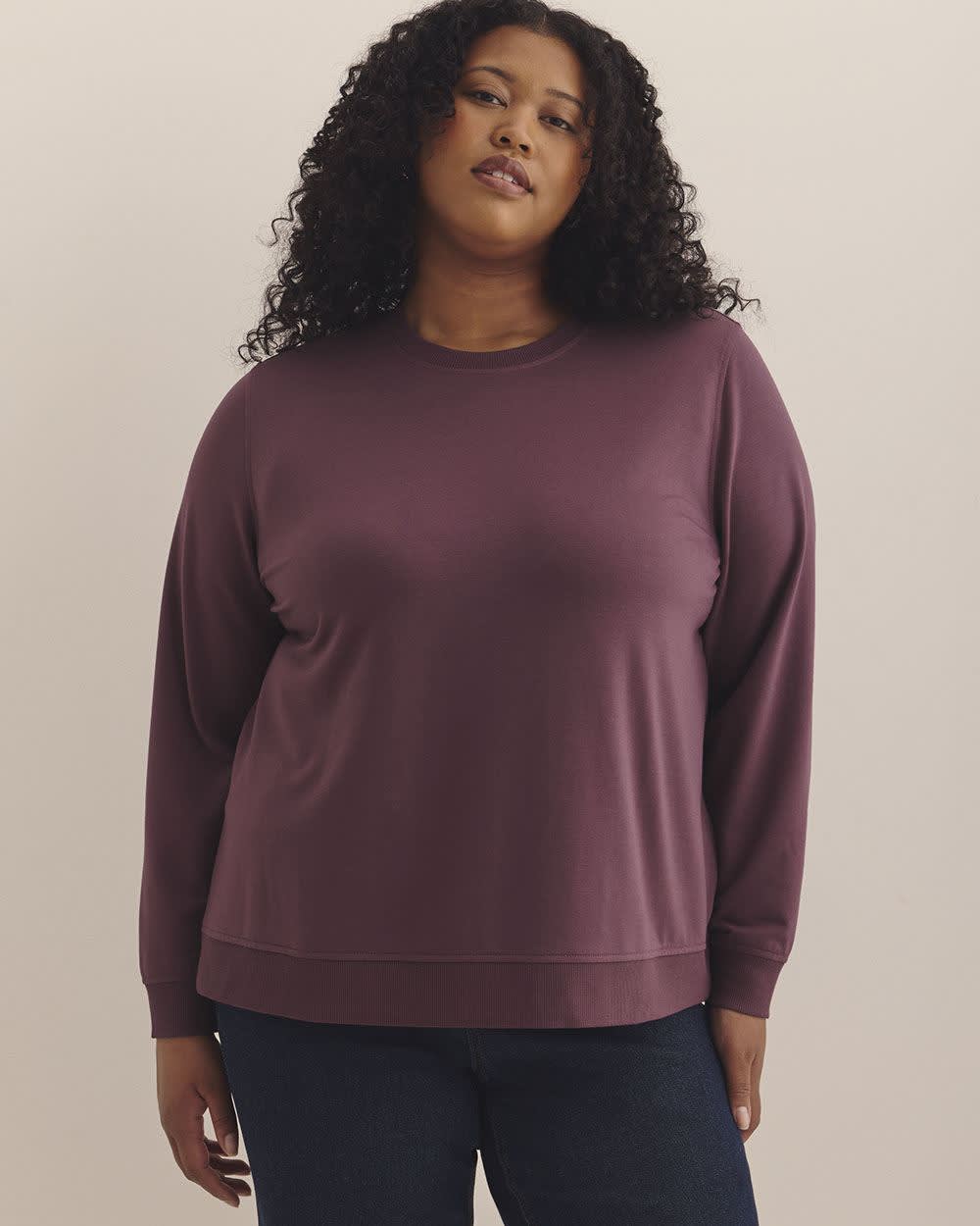 Boyfriend-Fit Crewneck Sweatshirt - PENN. Essentials Eggplant