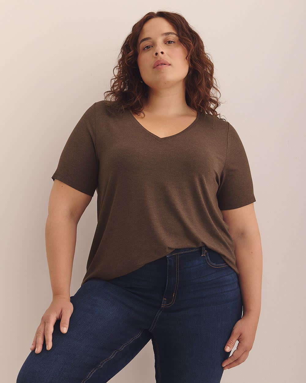 Modern-Fit Short-Sleeve Tee - PENN. Essentials Coffee heather 1 Modern-Fit Short-Sleeve Tee - PENN. Essentials Coffee heather