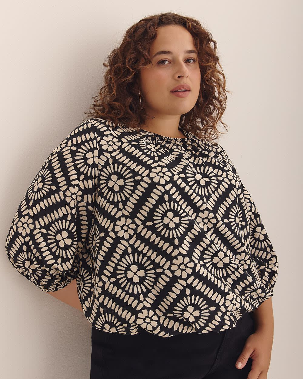 Bubble-Hem Blouse Black printed
