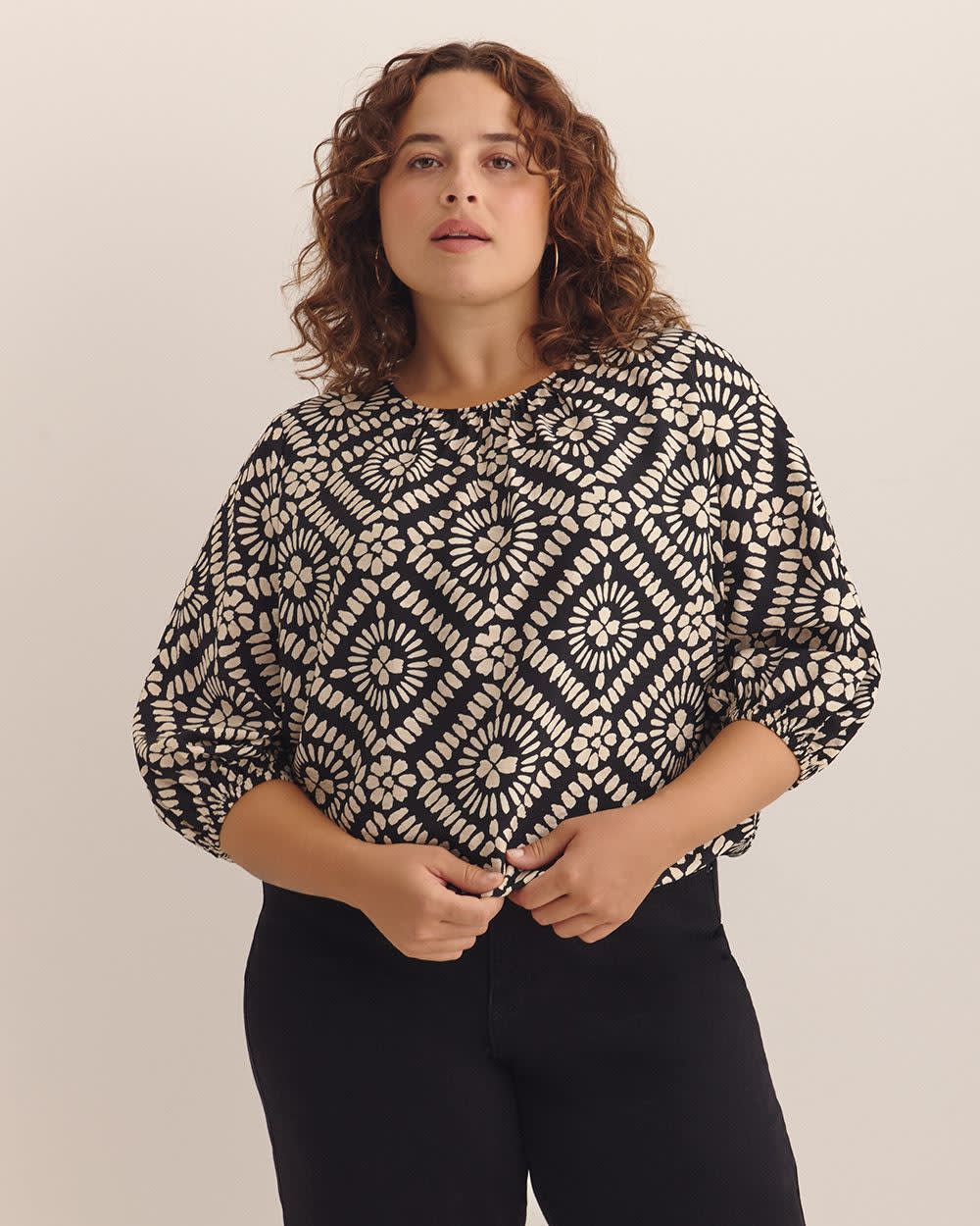 Bubble-Hem Blouse Black printed