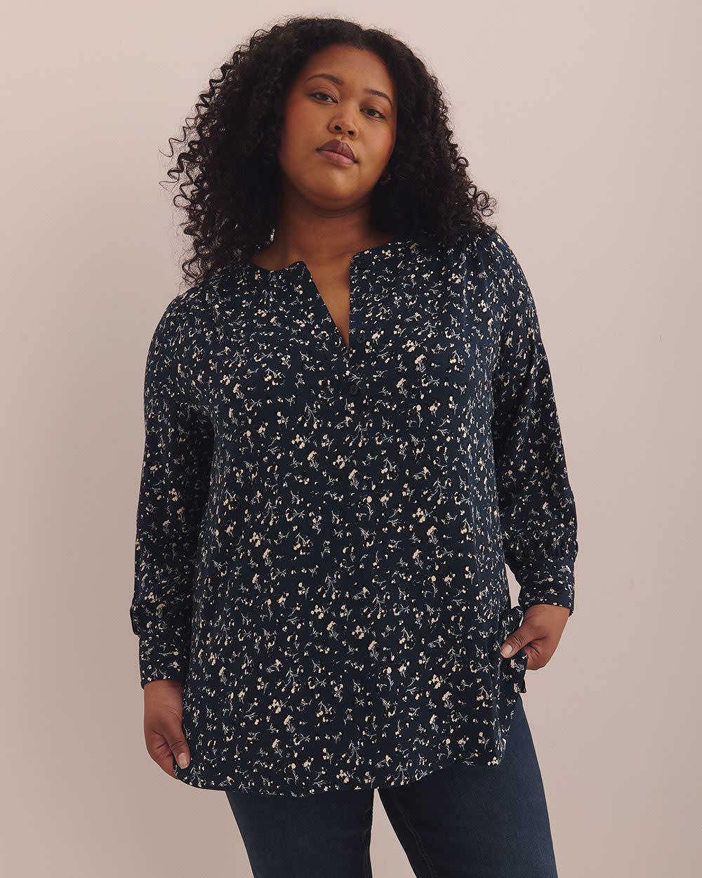 Long-Sleeve Tunic Blouse with Buttoned Crewneck Sky captain printed 2 Long-Sleeve Tunic Blouse with Buttoned Crewneck Sky captain printed