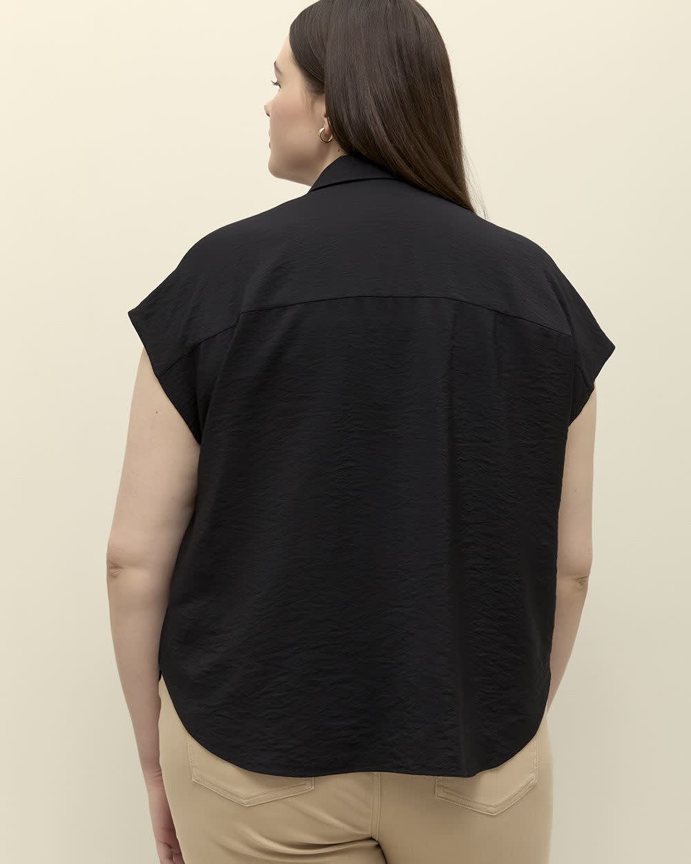 Extended-Sleeve Buttoned-Down Shirt Black 2 Extended-Sleeve Buttoned-Down Shirt Black