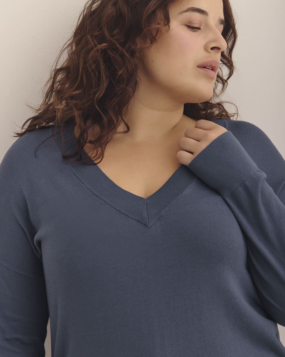 Responsible, Cotton-Blend Long-Sleeve V-Neck Sweater Vintage indigo