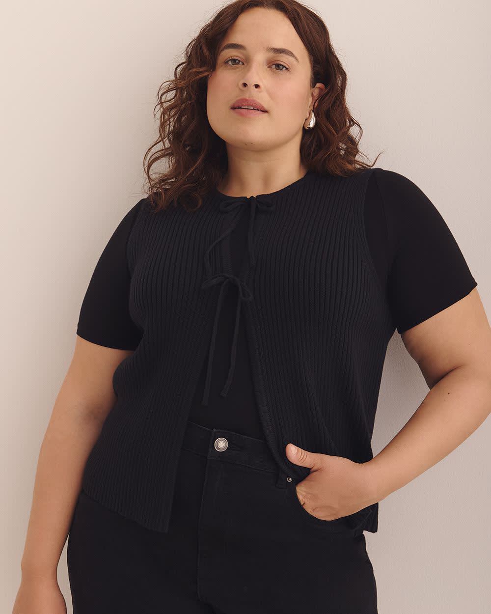 Sleeveless Sweater Vest with Tie-Front Black
