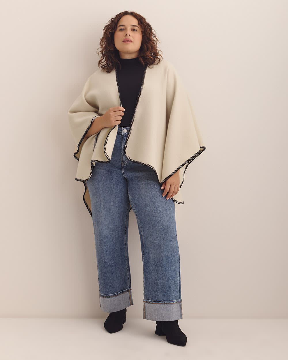 Cream Cape with Whipstitch Edge Turtledove