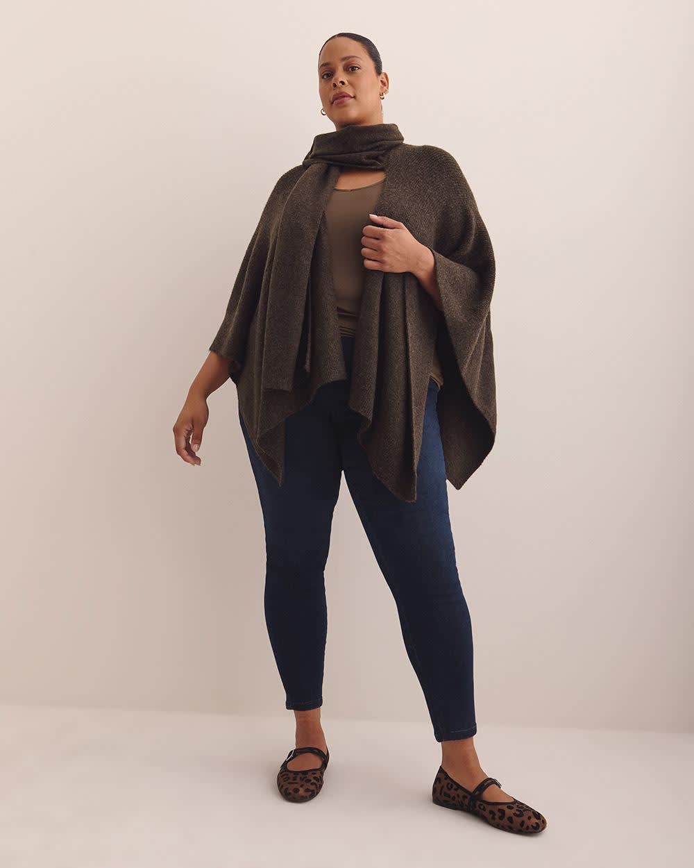 Brown Knitted Cape with Scarf Coffee bean