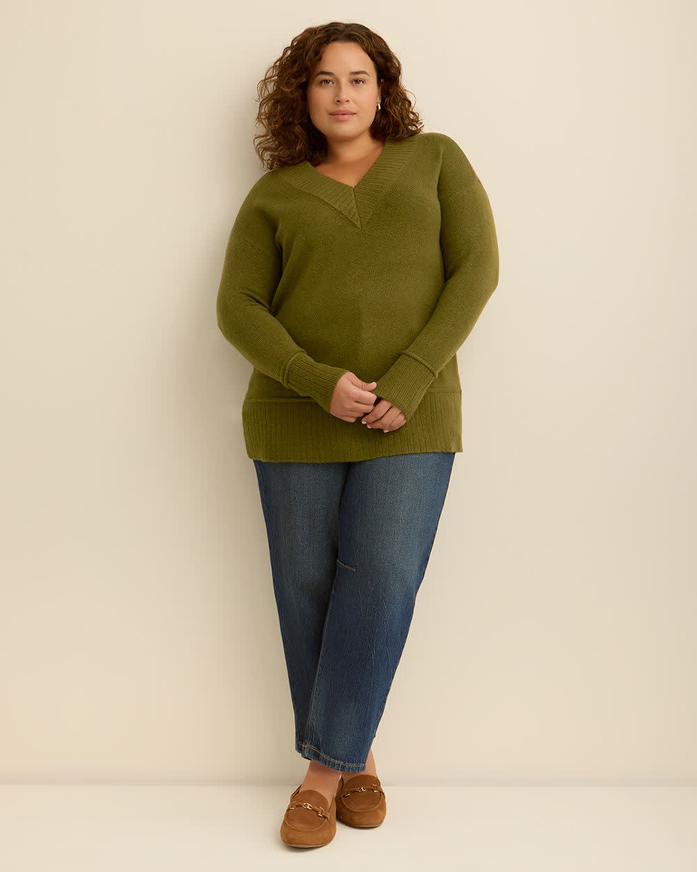 V-Neck Tunic Sweater Dark olive