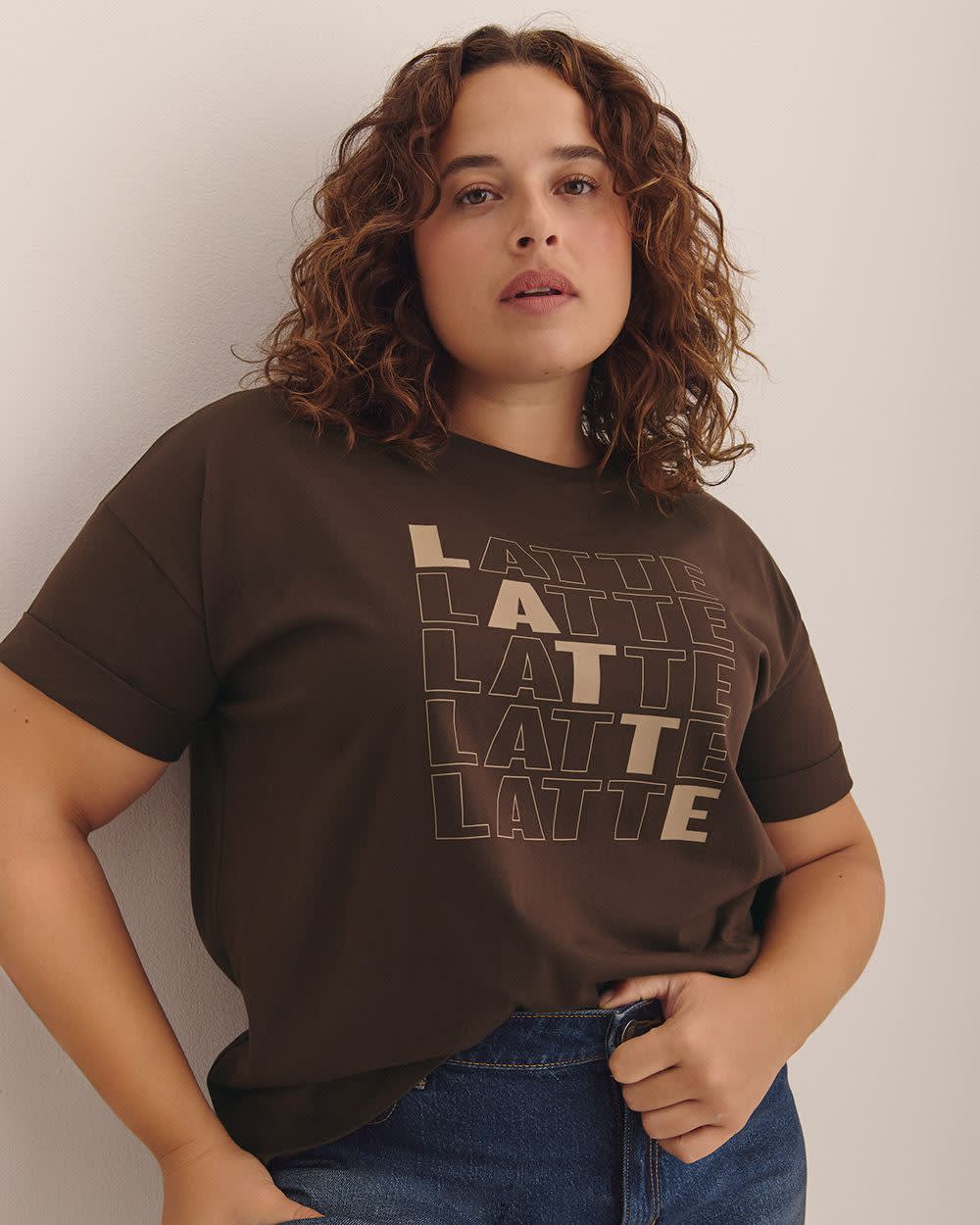 Boxy Crewneck T-shirt - PENN. Essentials Coffee bean printed