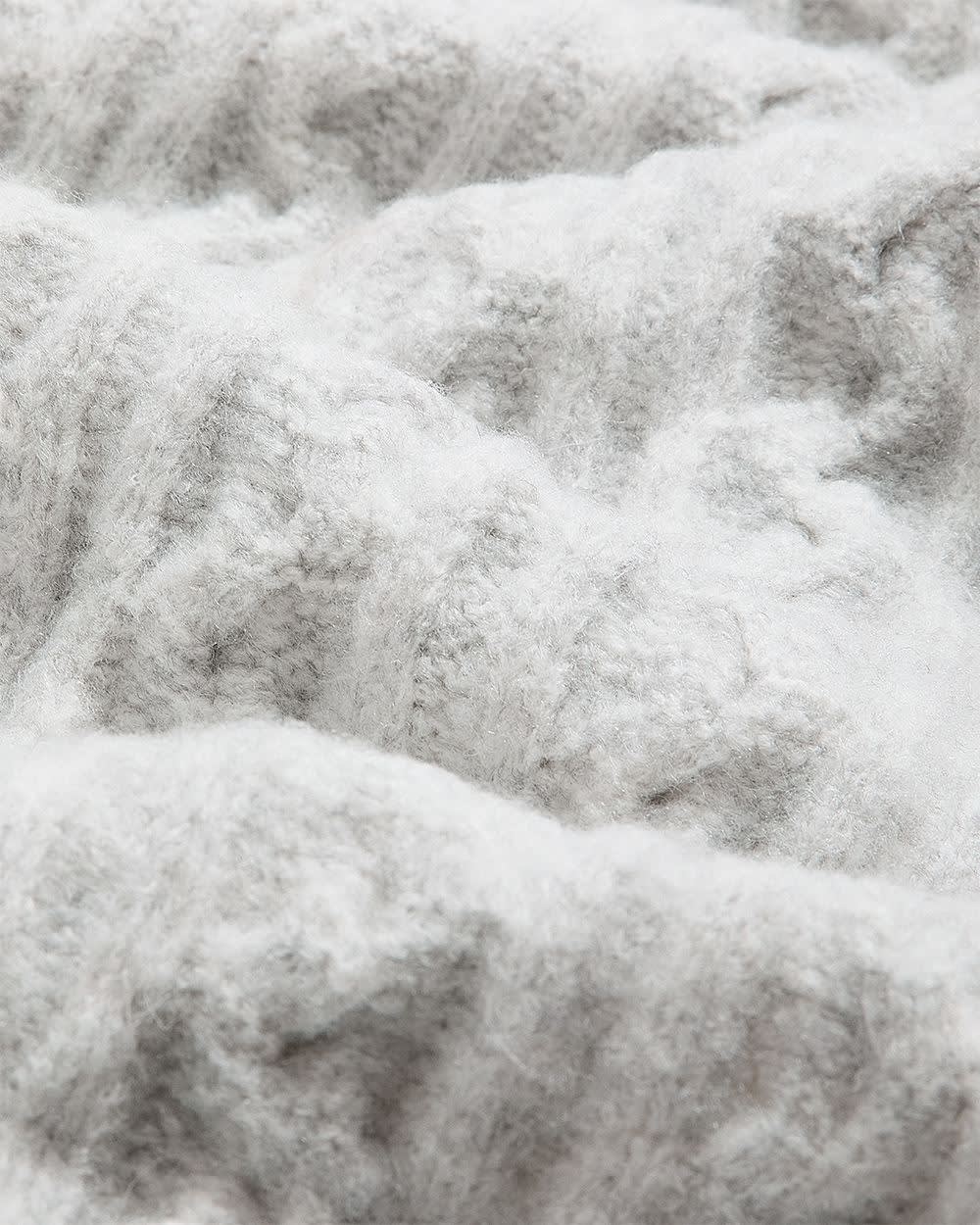 Cable Knit Scarf Light grey