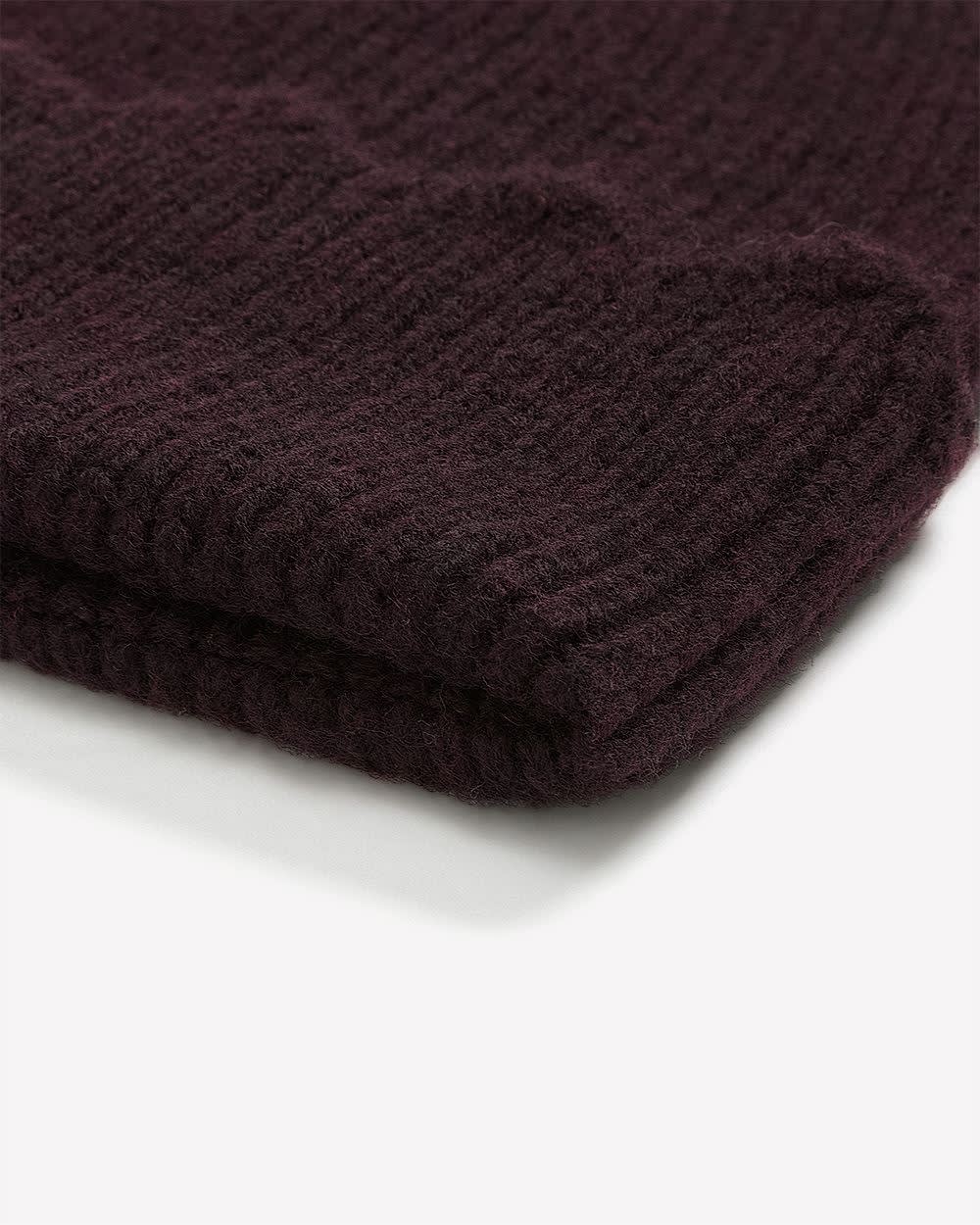 Ribbed Knit Beanie with Scalloped Cuff Burgundy
