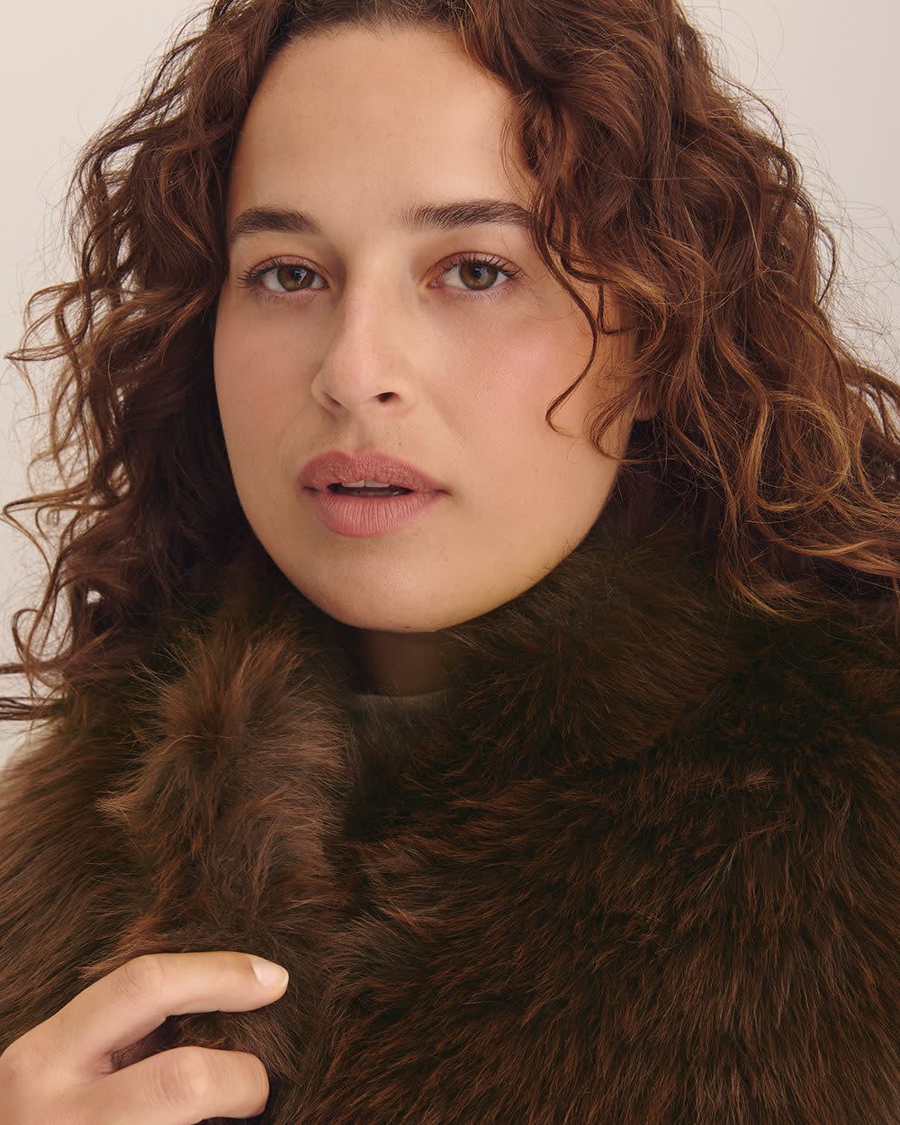 Long Faux-Fur Vest Chicory coffee 5 Long Faux-Fur Vest Chicory coffee