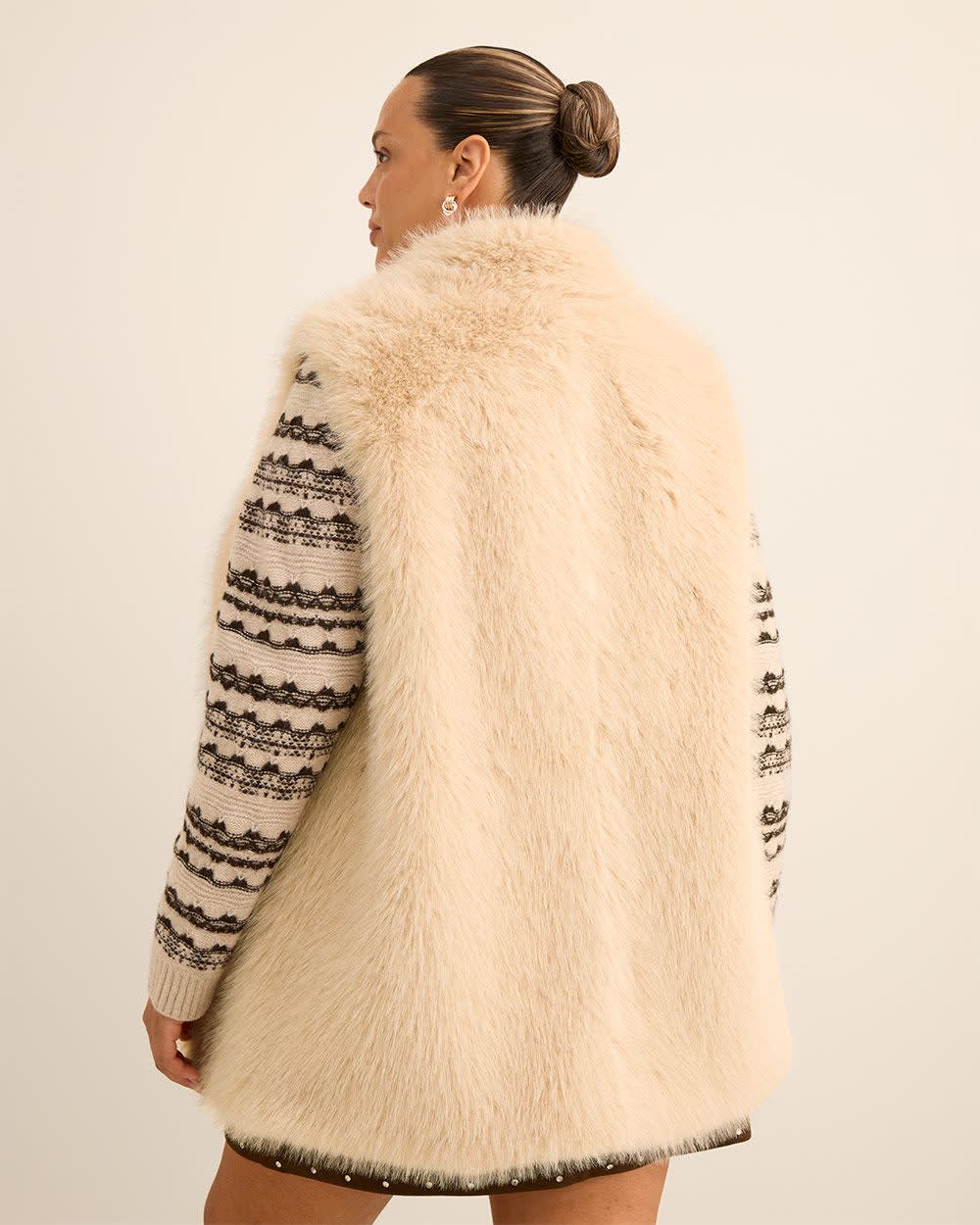 Long Faux-Fur Vest Sand- 3 Long Faux-Fur Vest Sand-
