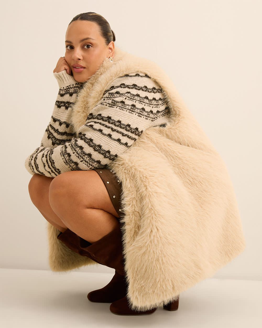 Long Faux-Fur Vest Sand- 4 Long Faux-Fur Vest Sand-