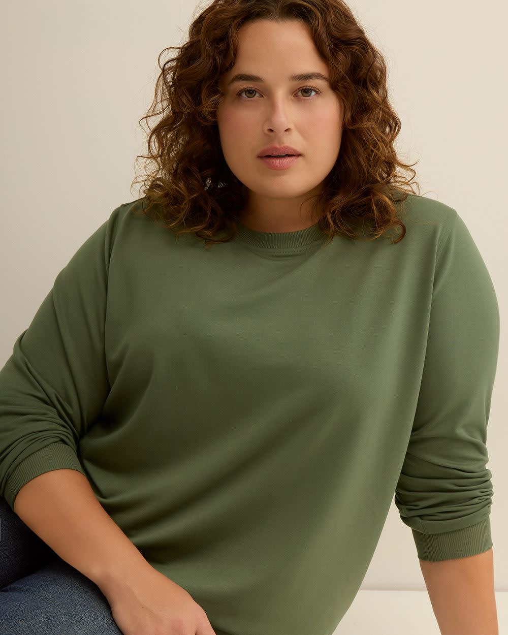 Boyfriend-Fit Crewneck Sweatshirt - PENN. Essentials Thyme