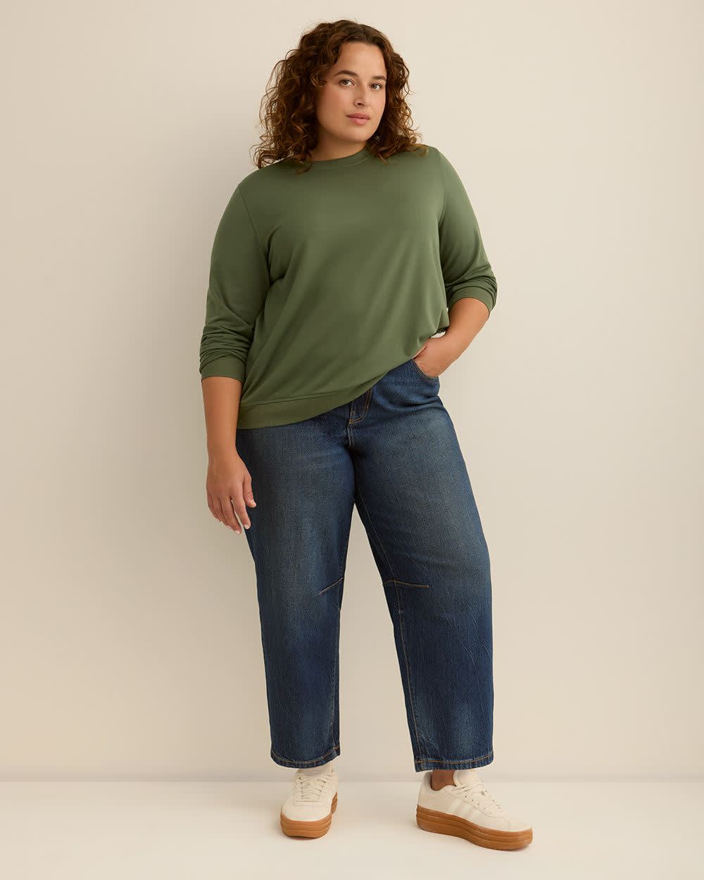 Boyfriend-Fit Crewneck Sweatshirt - PENN. Essentials Thyme