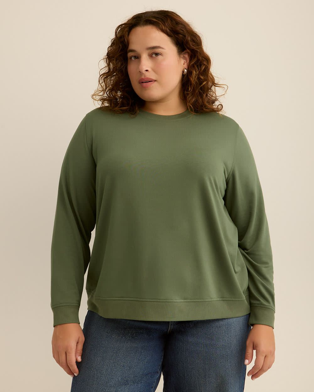 Boyfriend-Fit Crewneck Sweatshirt - PENN. Essentials Thyme