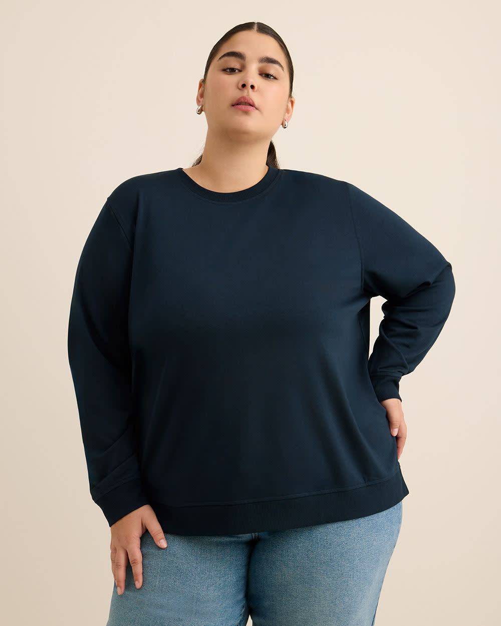 Boyfriend-Fit Crewneck Sweatshirt - PENN. Essentials Sky captain