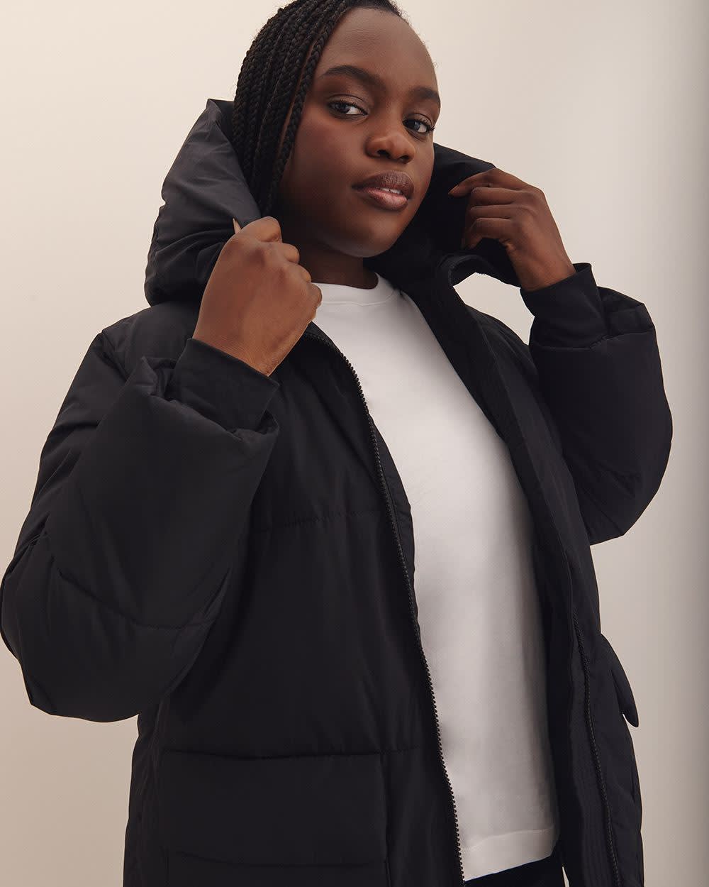 Short Hooded Puffer Jacket Black