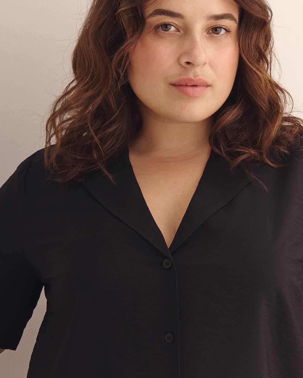 Short-Sleeve Notch Collar Buttoned-Down Shirt Black