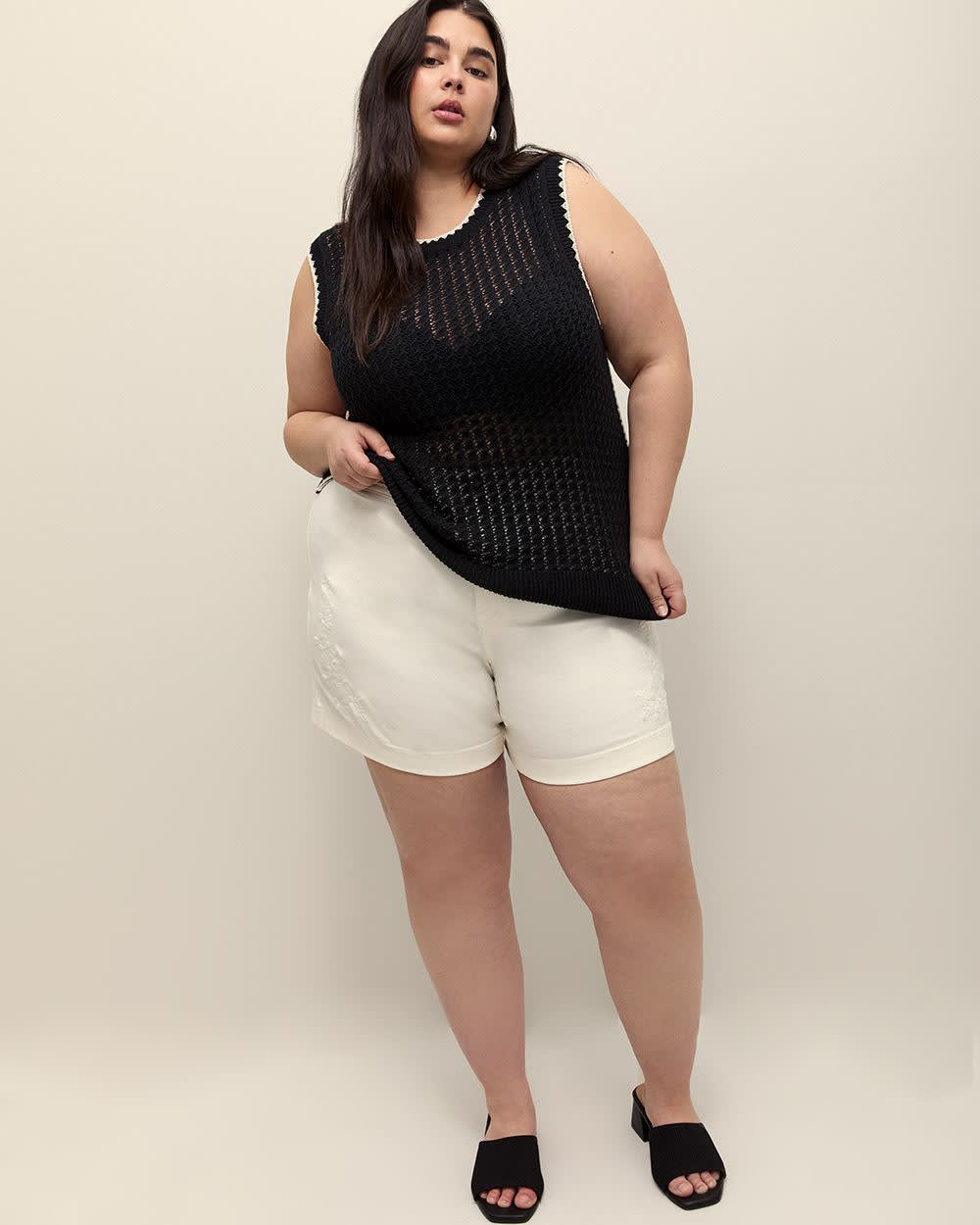 Curvy-Fit Embroidered Denim Shorts - d/C JEANS Snow white