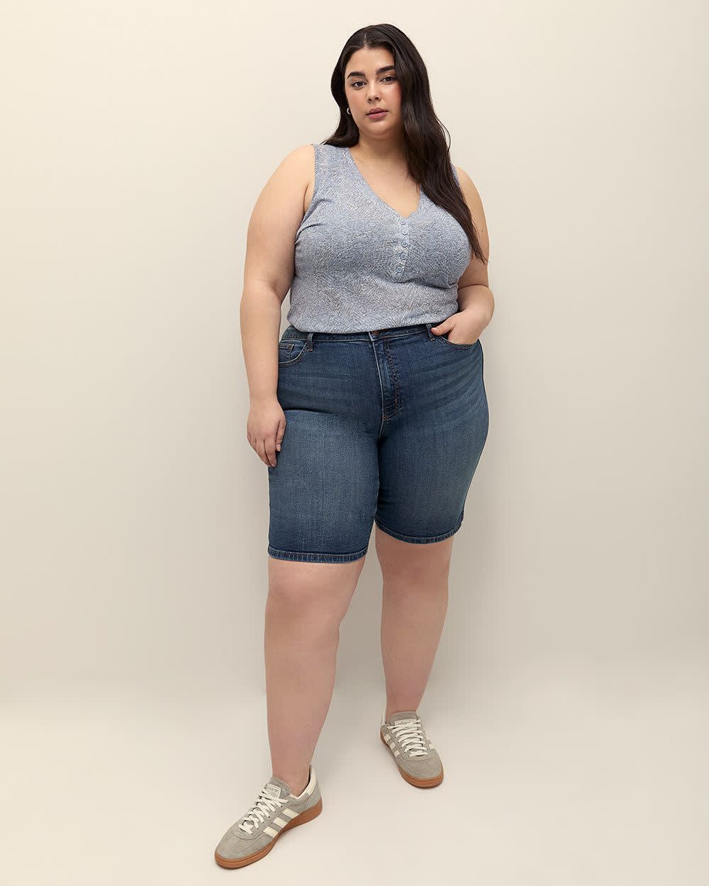 Classic-Fit Denim Bermuda Shorts - d/C JEANS Medium dark blue denim- 1 Classic-Fit Denim Bermuda Shorts - d/C JEANS Medium dark blue denim-
