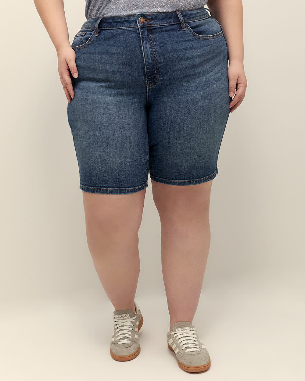 Classic-Fit Denim Bermuda Shorts - d/C JEANS Medium dark blue denim- 2 Classic-Fit Denim Bermuda Shorts - d/C JEANS Medium dark blue denim-