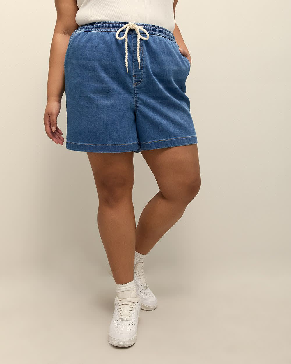 Knit-Like Denim Shorts - d/C JEANS Light Medium Blue Denim