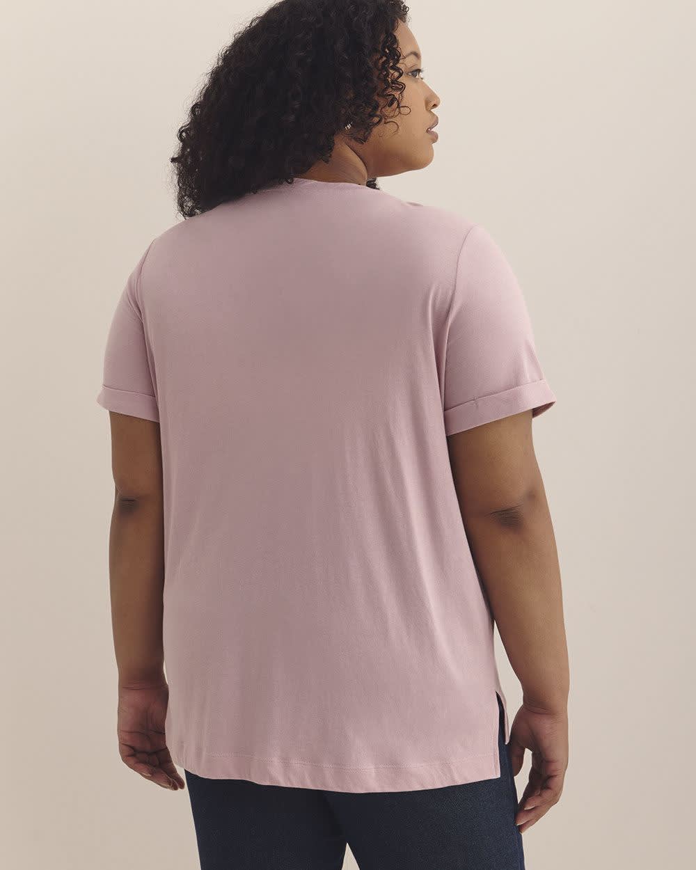 Boyfriend-Fit V-Neck T-Shirt - PENN. Essentials Keepsake Lilac